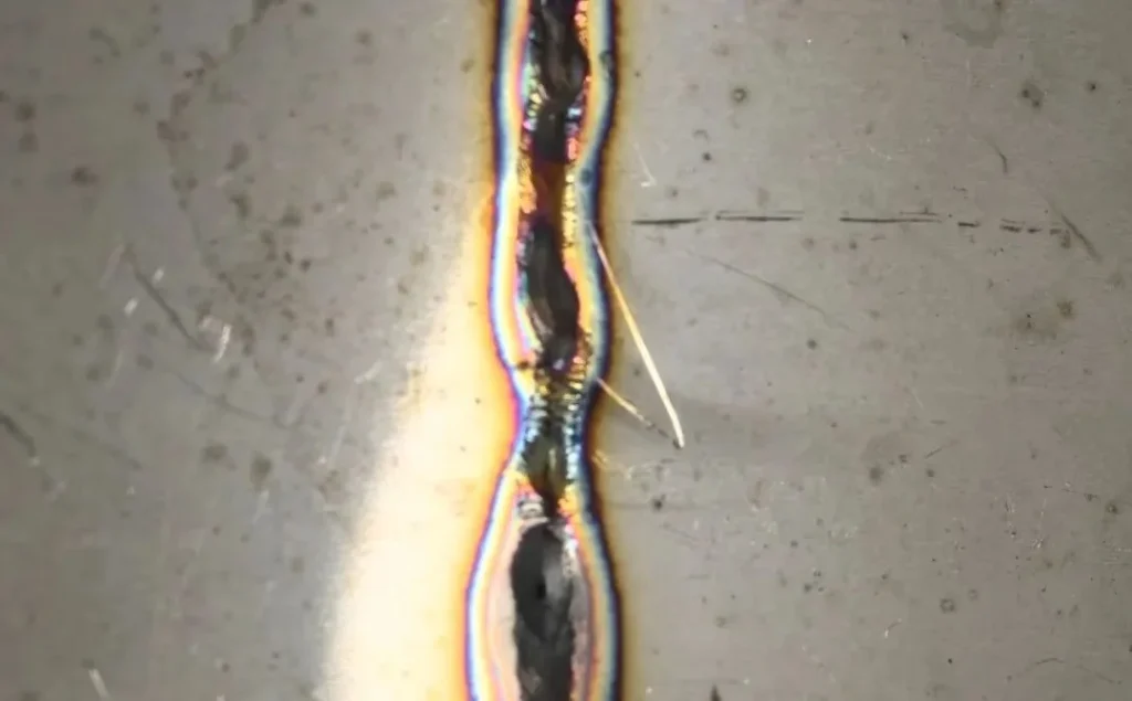 STR-HW Series丨Tackling thin plate welding, where is the difficulty? | Weld seam is big and small 1744785654