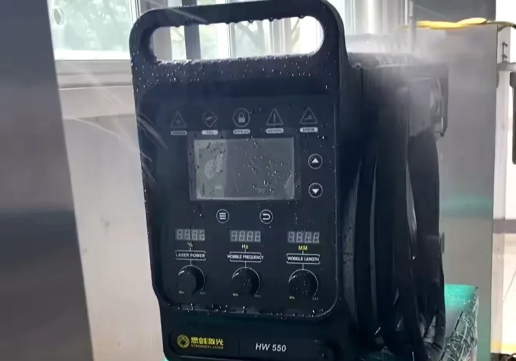 STR-HW Series | Enhanced Waterproof Design for Reliable Welding in Challenging Environments | Waterproof test 1747891670