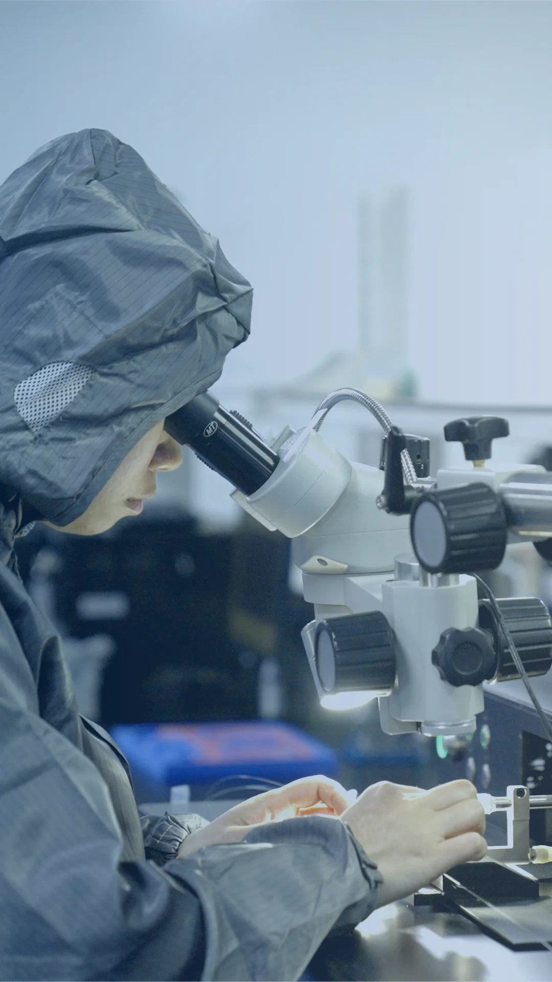 <p>20 Years of Laser Expertise</p> <p>World-class Laser R&D Team</p>