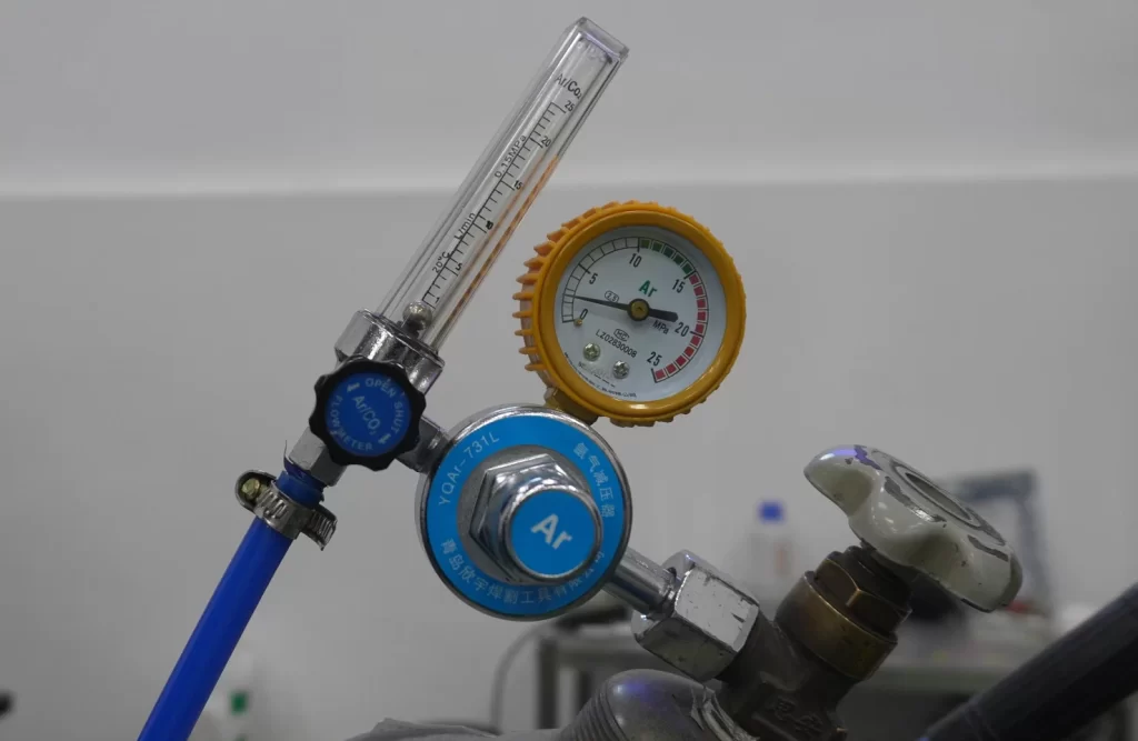 How to Reduce Welding Spatter with Laser Welding | Sichuan Strongest Laser Technology Co., Ltd How to Reduce Welding Spatter with Laser Welding | Improve Gas Shielding 1770025972