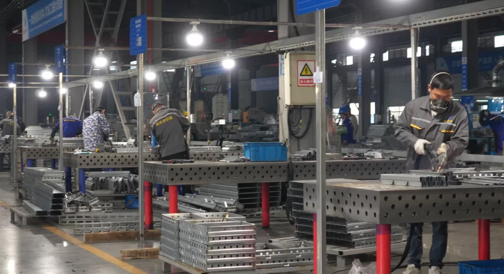 Handheld Laser Welding Machine for Sheet Metal Cabinets: A Real Factory Case | Sichuan Strongest Laser Technology Co., Ltd Master series handheld welding machine factory table quantification use